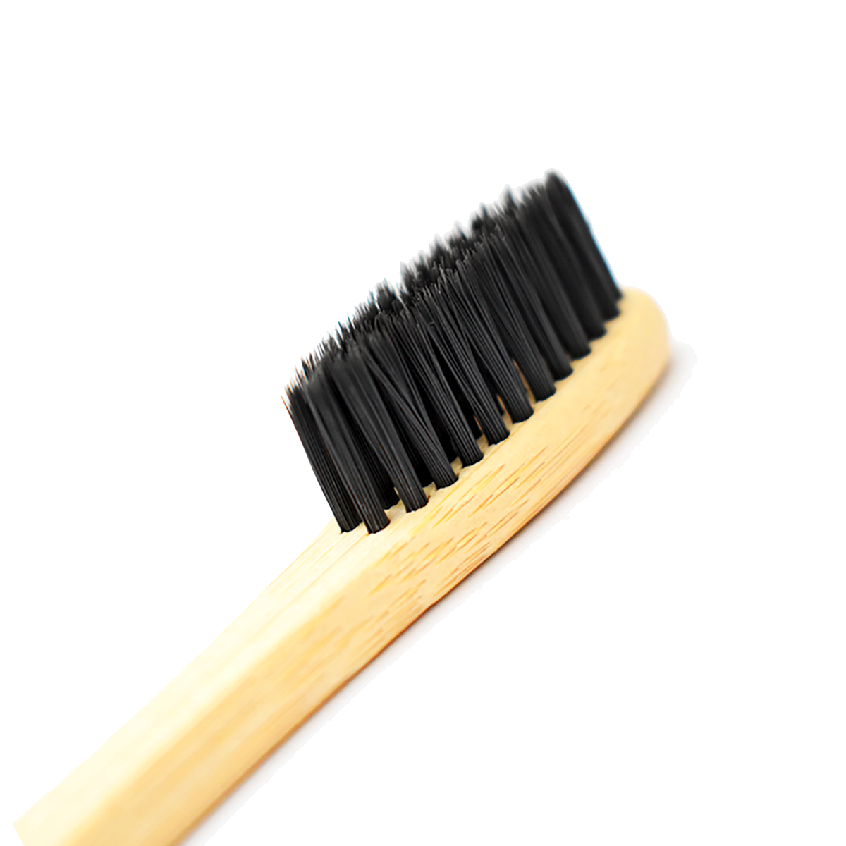 Brosse à dents en bambou et soies avec charbon actif